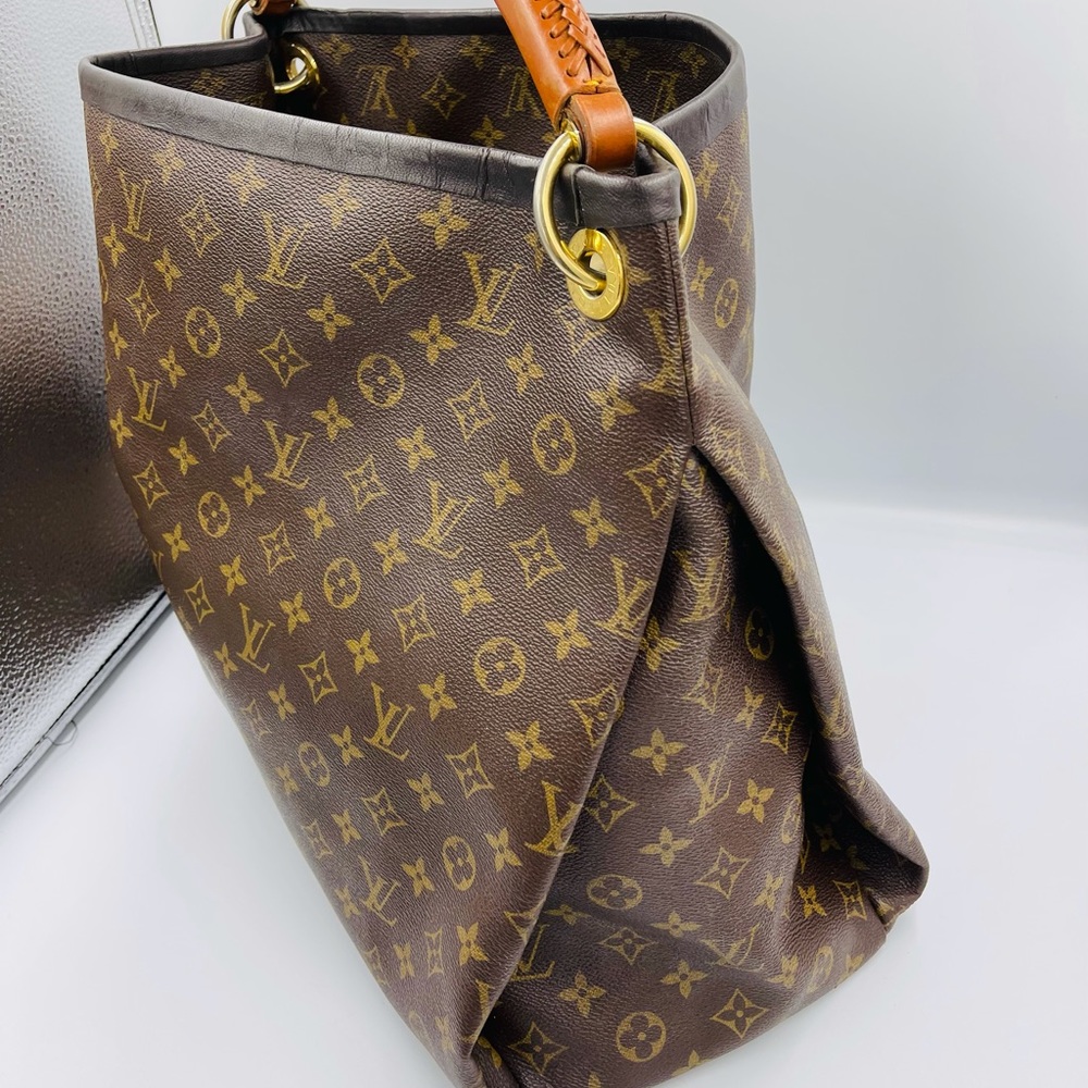 Louis Vuitton Artsy GM - Picture 8 of 9